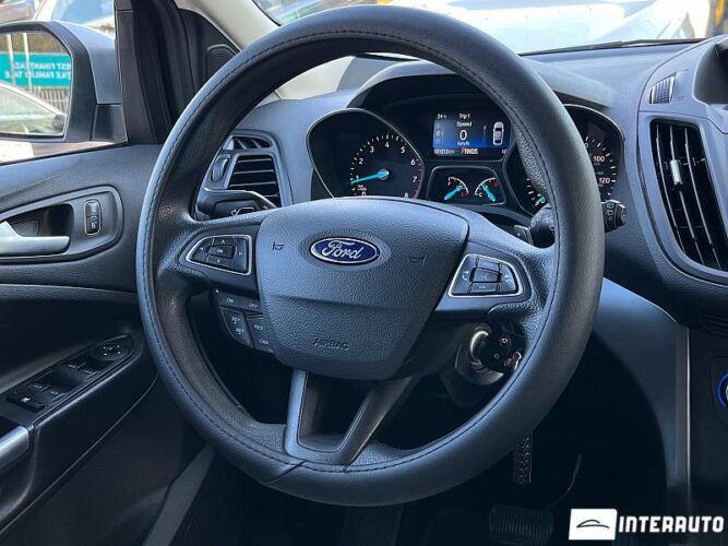 Ford Escape 41 interauto-car