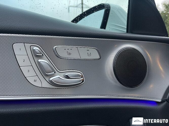 Mercedes E 200 47 interauto-car