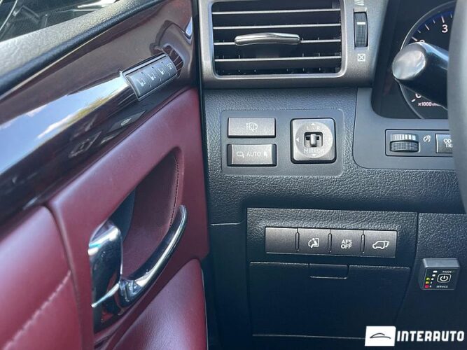 Lexus LX 570 45 interauto-car