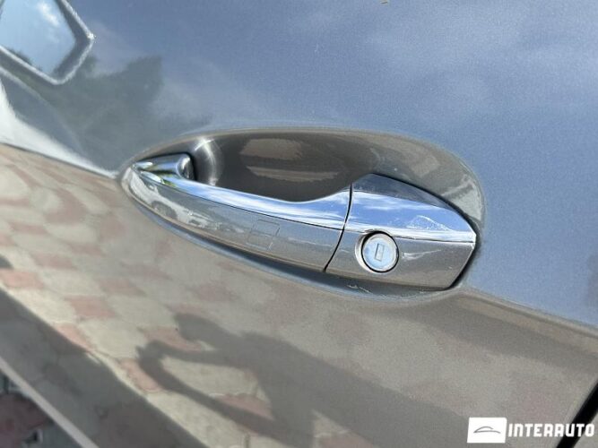 Mercedes E 300h 31 interauto-car