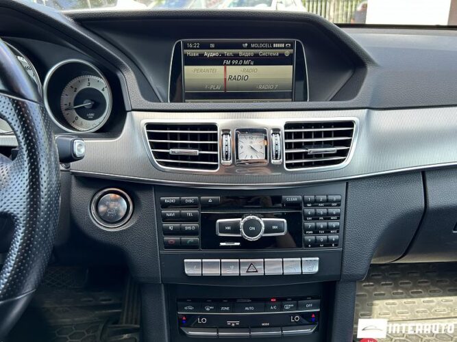 Mercedes E 300h 39 interauto-car