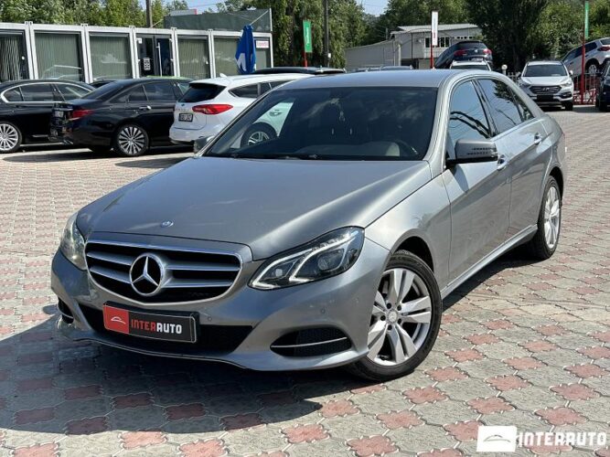 Mercedes E 300h 27 interauto-car