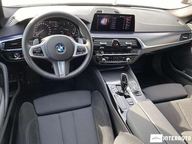 BMW 520 36 interauto-car