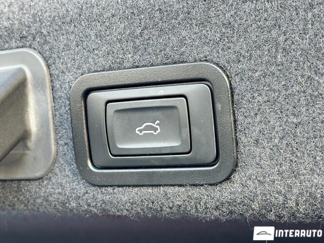 Audi A6 52 interauto-car