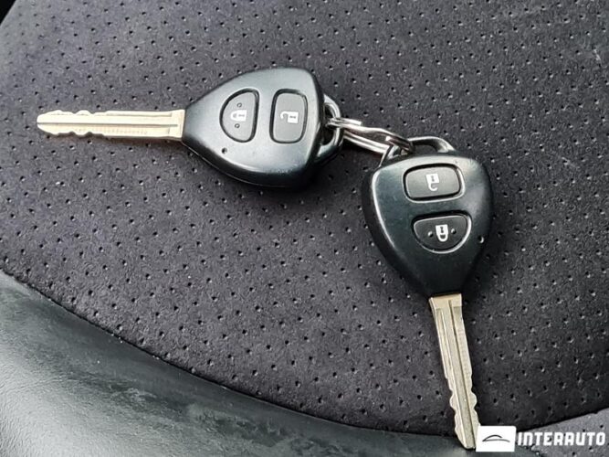 Toyota Rav-4 49 interauto-car