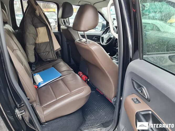 Volkswagen Amarok 43 interauto-car