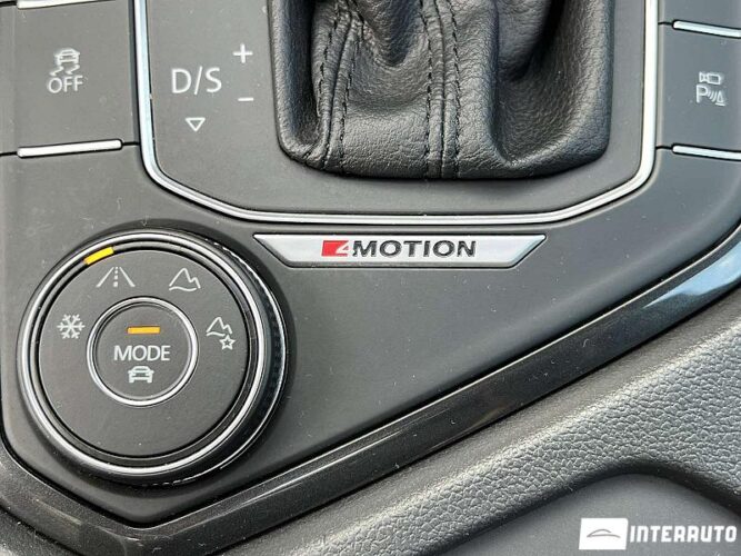 Volkswagen Tiguan 66 interauto-car