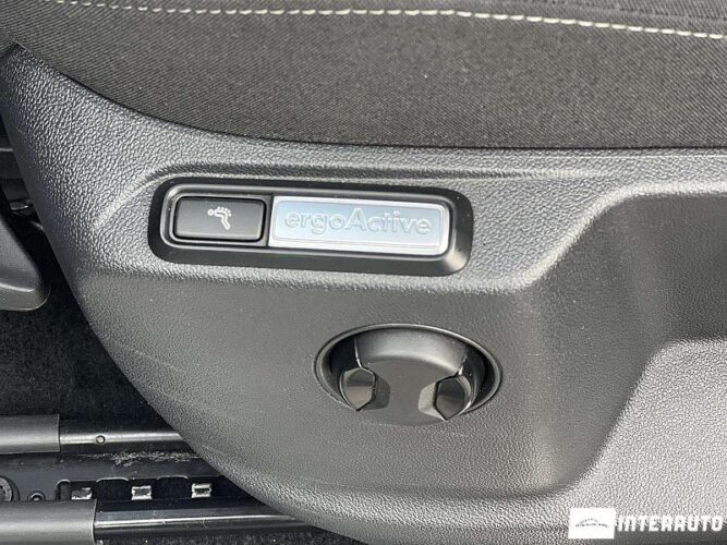 Volkswagen Tiguan 75 interauto-car