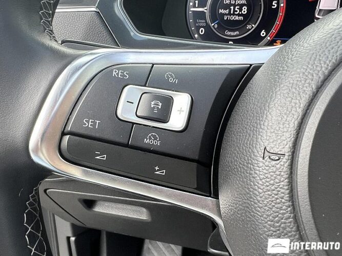 Volkswagen Tiguan 63 interauto-car