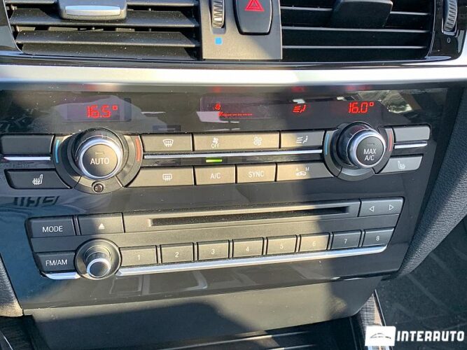 BMW X3 2.8i 44 interauto-car