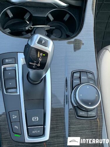 BMW X3 2.8i 45 interauto-car