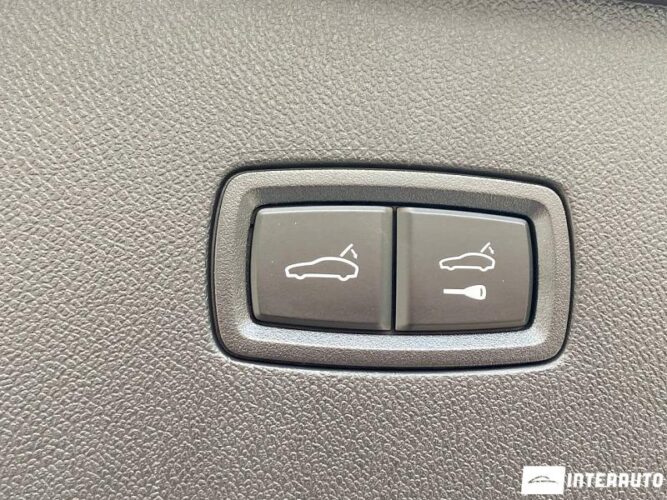 Porsche Cayenne E-Hybrid Coupe 45 interauto-car