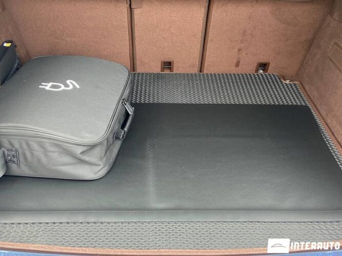 Porsche Cayenne E-Hybrid Coupe 44 interauto-car