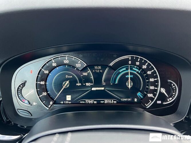 BMW 530e 40 interauto-car