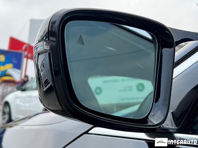 BMW 530e 52 interauto-car