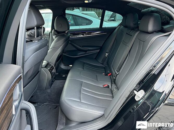 BMW 530e 48 interauto-car