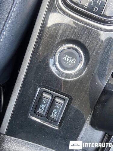 Mitsubishi Outlander 46 interauto-car