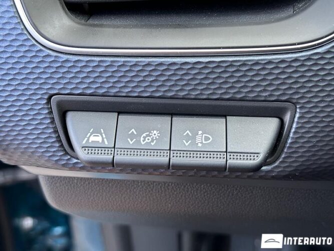 Renault Arkana 50 interauto-car