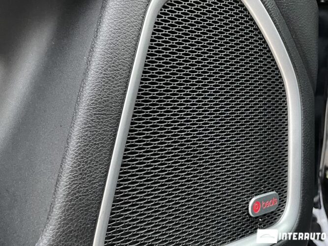 Jeep Compass 61 interauto-car