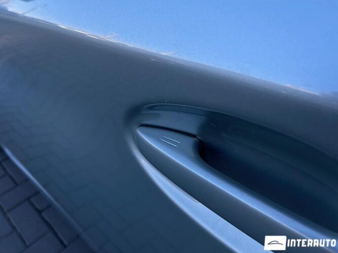 Toyota Prius 35 interauto-car