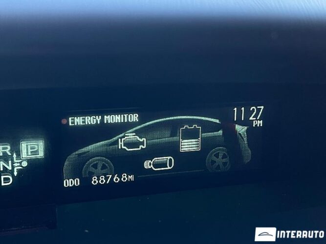 Toyota Prius 43 interauto-car