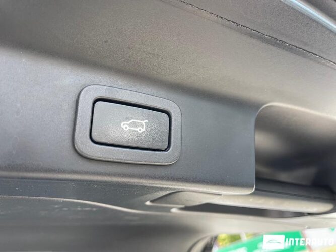 Jaguar F-Pace 52 interauto-car