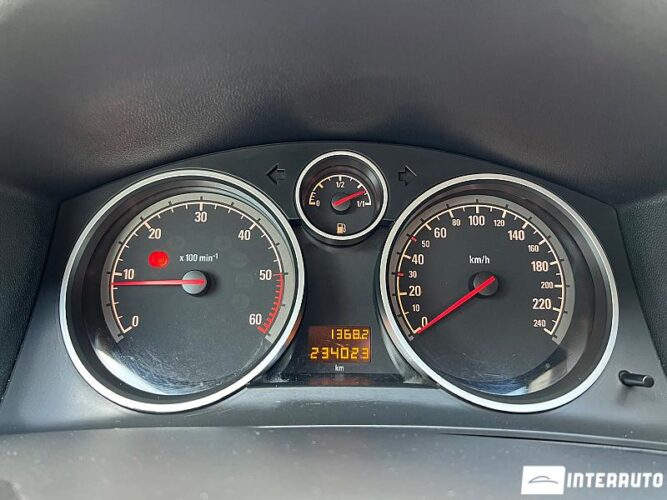 Opel Astra 34 interauto-car