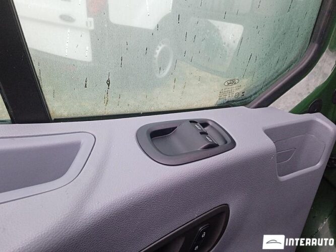 Ford Transit 29 interauto-car