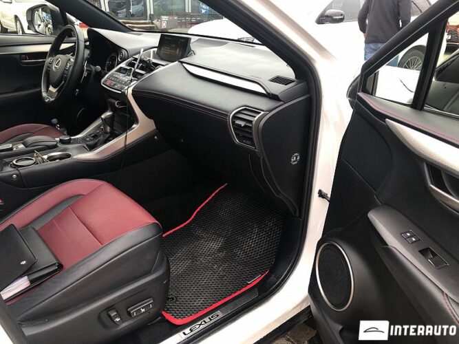 Lexus NX 300H 44 interauto-car