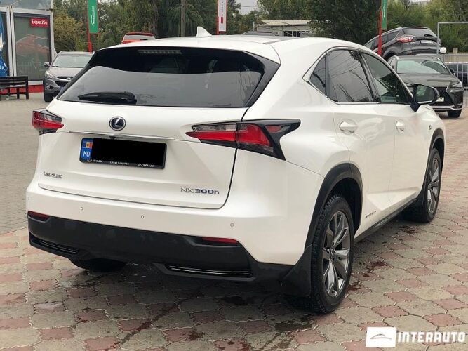 Lexus NX 300H 33 interauto-car