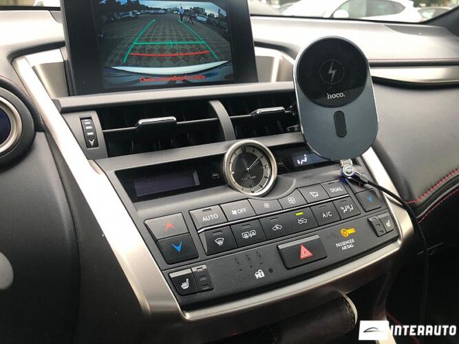 Lexus NX 300H 42 interauto-car