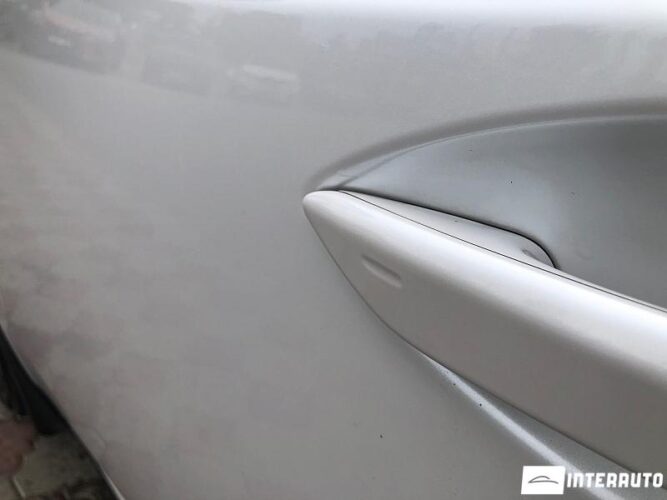 Lexus NX 300H 35 interauto-car