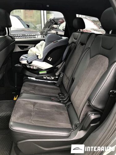 Audi Q7 47 interauto-car
