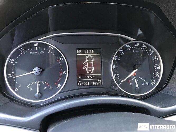 Skoda Octavia Scout 42 interauto-car