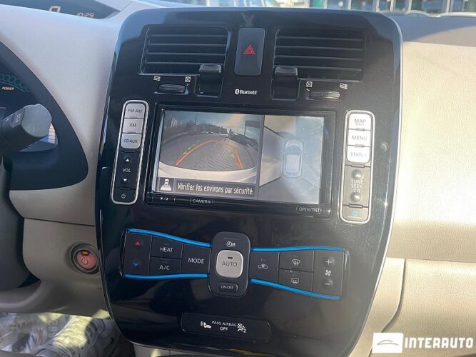 Nissan Leaf 33 interauto-car