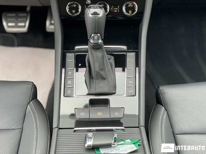 Skoda Superb 51 interauto-car