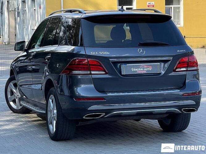 Mercedes GLE 550e 37 interauto-car