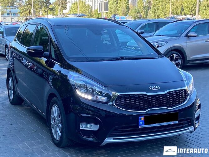 Kia Carens 31 interauto-car