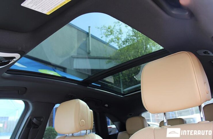 Porsche Macan 47 interauto-car