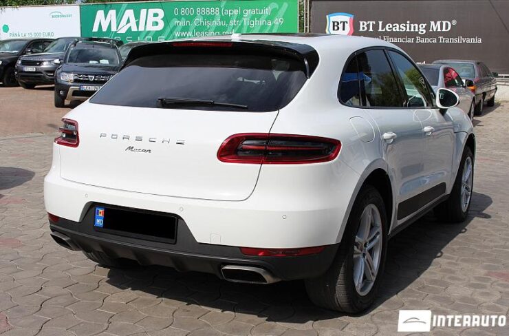 Porsche Macan 35 interauto-car