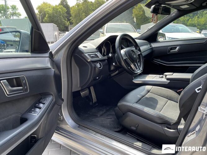 Mercedes E 300h 40 interauto-car