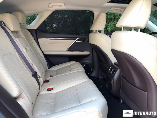 Lexus RX 450h 49 interauto-car