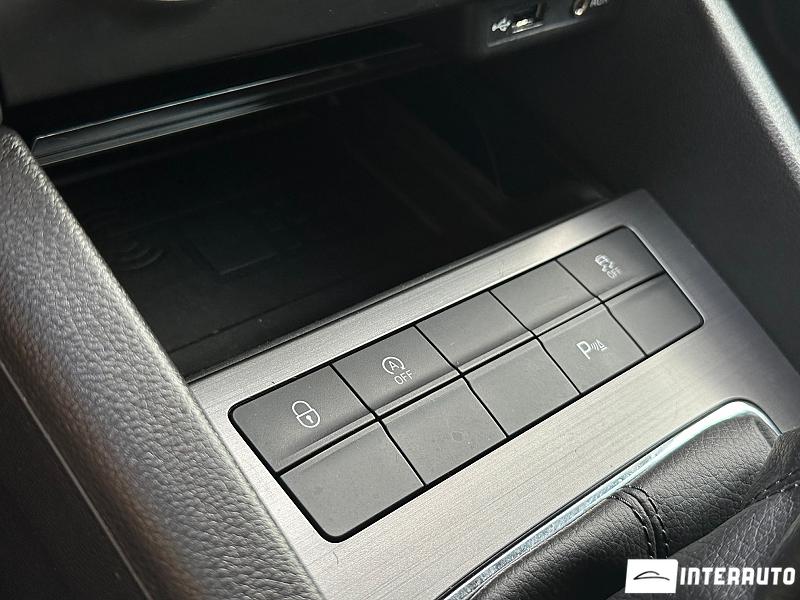 Skoda Octavia 26 automobil-interauto