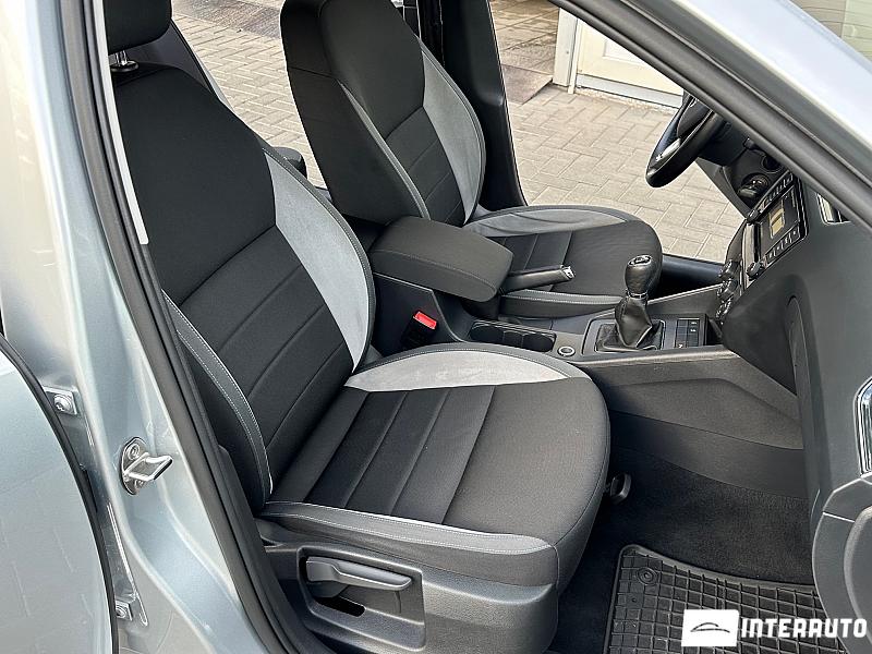 Skoda Octavia 16 automobil-interauto