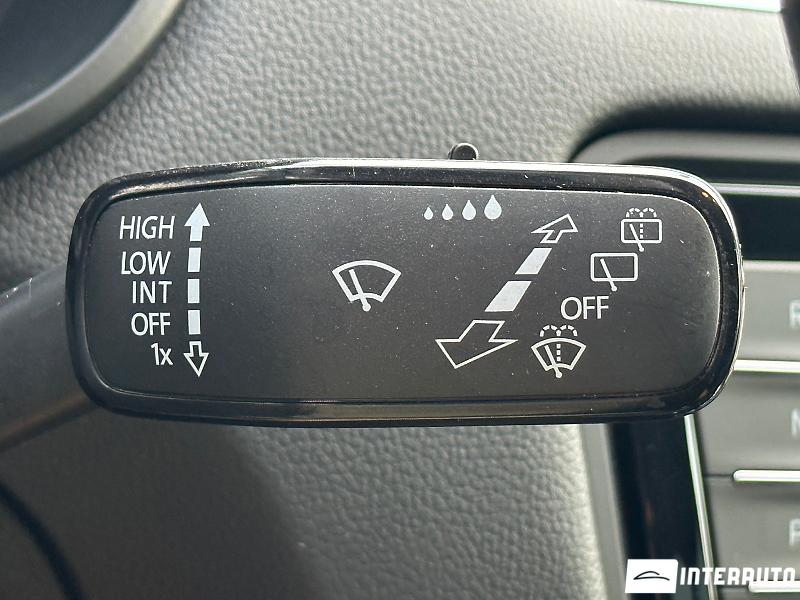 Skoda Octavia 23 automobil-interauto