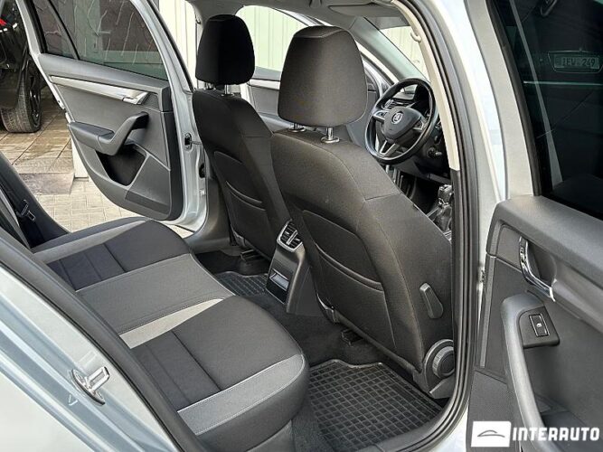 Skoda Octavia 49 interauto-car