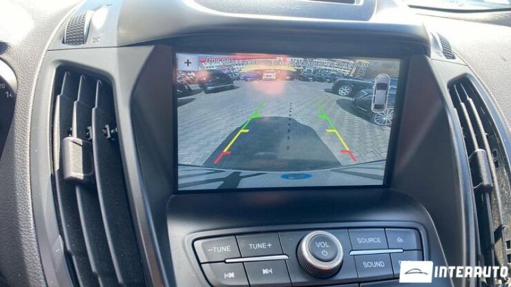 Ford Kuga 34 interauto-car