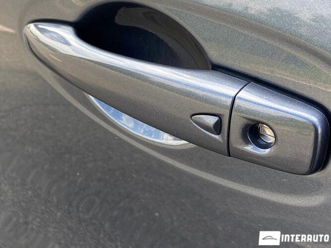 Renault Kadjar 28 interauto-car