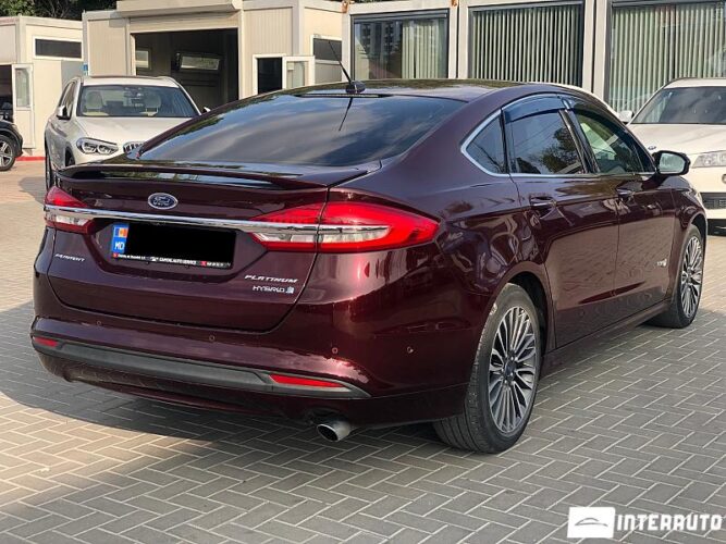 Ford Fusion 34 interauto-car