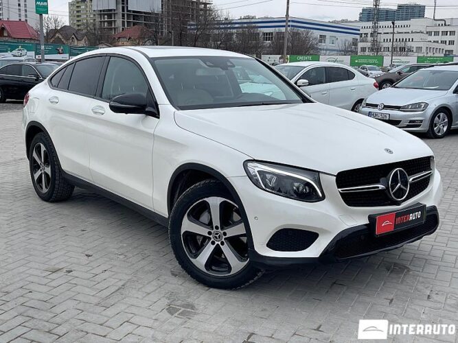Mercedes GLC 250 Coupe 32 interauto-car